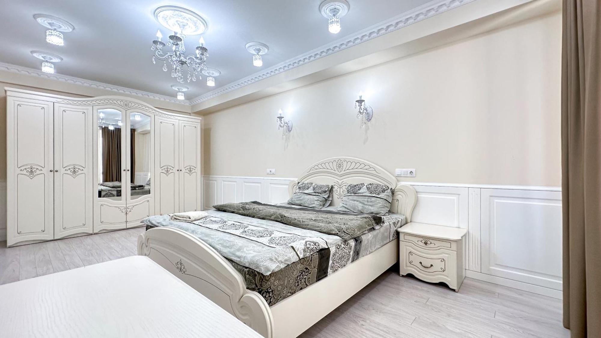Business Class Apartments In The City Center Chisináu Exterior foto